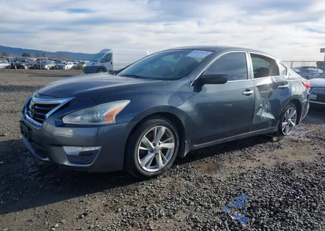 2013 Nissan Altima 2.5 Sv z USA, uszkodzony, nr VIN 1N4AL3AP5DN519505